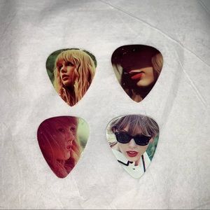 taylor swift collection guitar picks